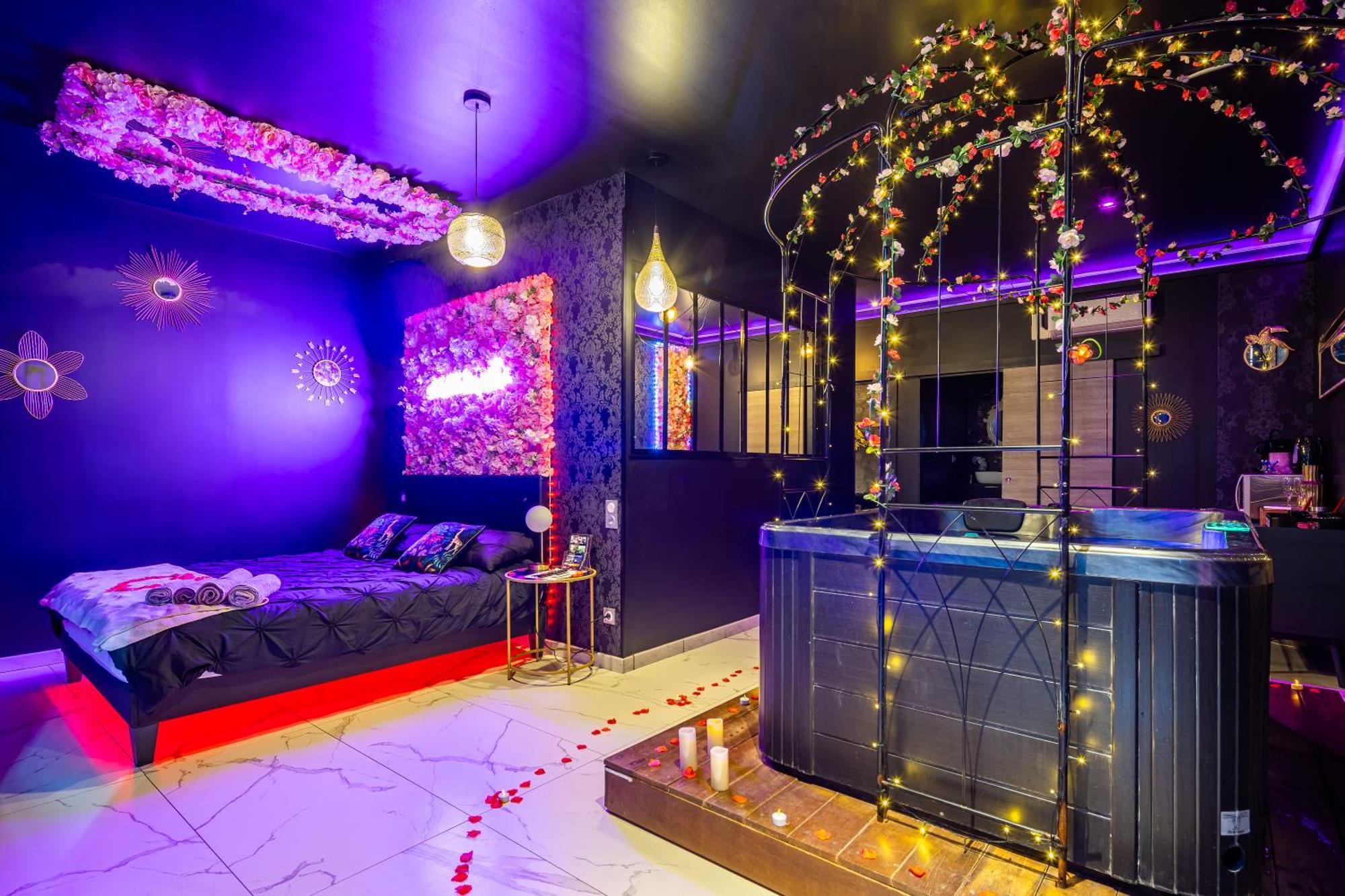 Hotel Sweet Secret'S Jacuzzi Le Breuil  Exterior foto